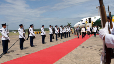 Havonta 1700 milliárdot dob ki az ablakon az EU, amíg nem hajtják végre Ursula von der Leyen ellenőrizetlen mestertervét