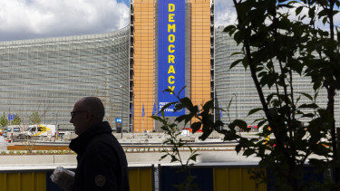 Nemzetiségi kvóták miatt perli az Európai Bizottságot Spanyolország