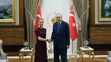 A NATO-csúcs árnyékában egyeztetett Kaja Kallas a török házigazdával