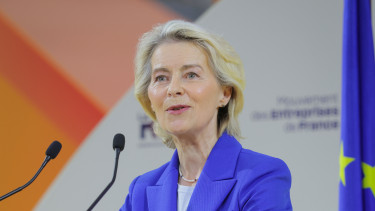 Dupla támogatási csomaggal és új beruházásokkal készül Ursula von der Leyen