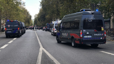 Robbanás rázta meg Párizs utcáit: nagyon gyanús dolog bukott ki - Lehet, hogy a francia elit volt a célpont