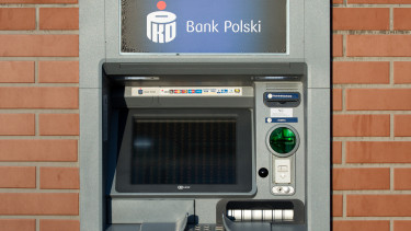 Elszállt a költségvetés, már megint a bankoktól vennék el a pénzt