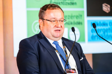 Portfolio Energy Investment Forum_1szekció_164