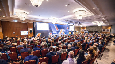 Két nap múlva találkozik a szakma krémje: jön az év legfontosabb energetikai konferenciája!
