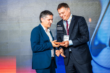 Portfolio_Professional Investment Day_díjátadó_pf menedzser_cser tamás