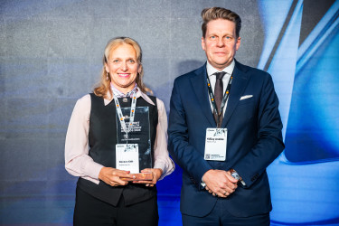 Portfolio_Professional Investment Day_díjátadó_rafi_pbankár