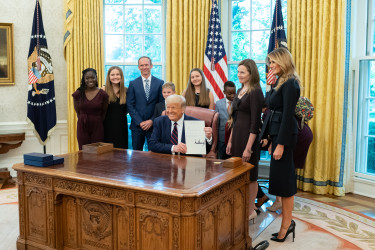 President_Trump_Nominates_Judge_Amy_Coney_Barrett_for_Associate_Justice_of_the_U
