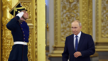 Hírszerzési információk: csalhatatlan jelei vannak, hogy Putyin a háború drasztikus eszkalálására készül
