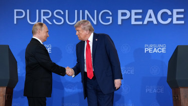 Kreml: tévesek a Putyin–Trump-találkozó lemondásáról szóló hírek
