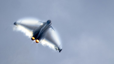 Eszkalálódik a helyez: Ciprus is célponttá válhatott - Felszálltak a vadászgépek