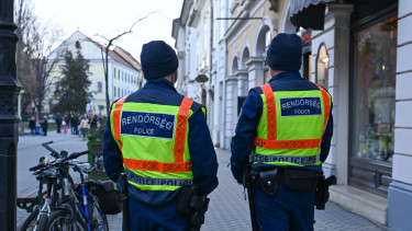 Fokozott rendőri ellenőrzés jön Budapest teljes területén