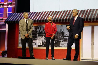 rob-jim-alice-walton-forrás_walmart