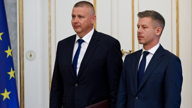 Bejelentést tett Ruszin-Szendi Romulusz honvédelmi miniszter