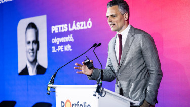 Kapitány Istvánnak üzent a vezető: szükség van egy API-szabvány bevezetésére