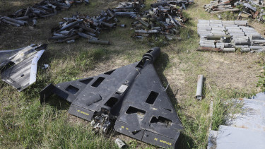 Bevallotta Zelenszkij: baj van Ukrajna egyik legjobb fegyverével - Ezt a problémát nehéz lesz megoldani