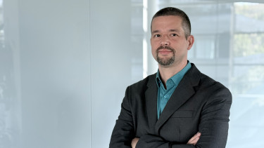 Új vezető érkezik a Yettelhez