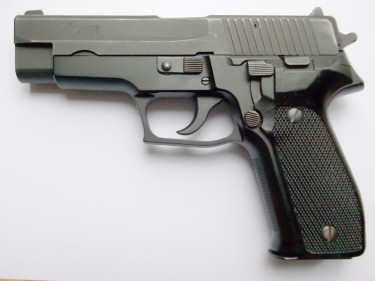 SIG_Sauer_P226_neu