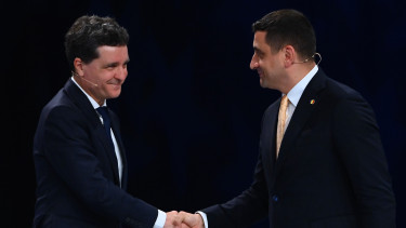 Szintet lépett a válság Romániában: a szélsőjobb már az államfő fejét követeli