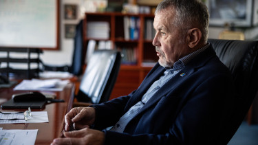 Sinkó Ottó: az 56-os forradalomhoz és a vasfüggöny lebontásához mérhető Magyar Péter győzelme