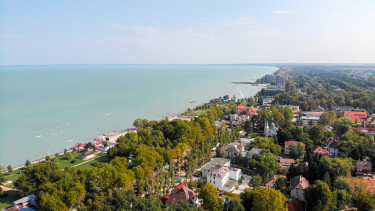 Változik a parkolási rend Siófokon