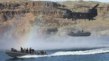 Valamire nagyon készül az Egyesült Államok: különleges gépek gyártására adtak megbízást