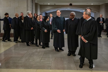 Supreme_Court_Justices_make_their_way_to_the_Capitol_Rotunda_to_attend_the_60th_Presidential_Inauguration_at_the_U