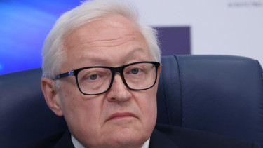 Tiszta vizet öntött a pohárba Moszkva a budapesti békecsúcs kapcsán: két feltételnek kell teljesülnie