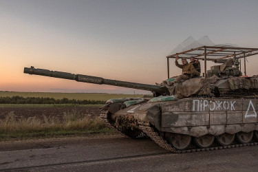 The_80th_Air_Assault_Brigade_captured_a_T-90M_Proryv_tank_in_the_Kursk_region