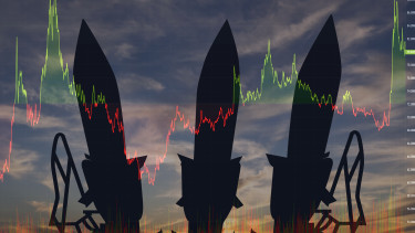 Fekete bárányból lett a befektetők egyik kedvence - Van még potenciál a védelmi részvényekben?