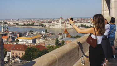 Rekordévet zárt a magyar turizmus, túlszárnyalta a terveket