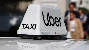 Minden tizedik dolgozóját kirúgja az Uber, alaposan átszabják a vállalatot