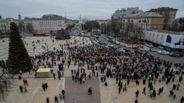 Sok mindent eldöntő találkozóra készül holnap Trump és Zelenszkij - Híreink az ukrajnai háborúról szombaton