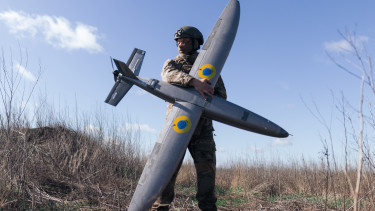 Ukrán drónok miatt fújt riadót a NATO - Most megnevezték a valódi felelőst, ebből nagy baj lehet