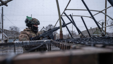 Bőgnek a szirénák Dnyipróban, Trumpéknak nincs ideje Ukrajnára Zelenszkij szerint – Percről percre az orosz-ukrán háborúról szerdán 