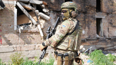 Orosz drónokat találtak egy romániai gázmező közelében, Novorosszijszkban csapott le Ukrajna – Háborús híreink szerdán