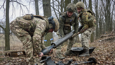 Mérföldkőhoz érkezett Oroszország totális inváziója, Ukrajnával zsarolta Trump Európát – Híreink az orosz-ukrán frontról csütörtökön