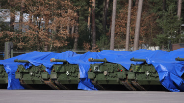 Baj van a fronton: lassan teljesen elfogynak az ukrán tankok, a Nyugat szinte tehetetlen
