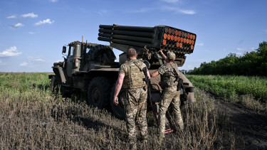 Újabb offenzívára készül Moszkva, Lavrov szerint egy európai atomhatalom lépett be a háborúba – Híreink az orosz-ukrán háborúról szerdán