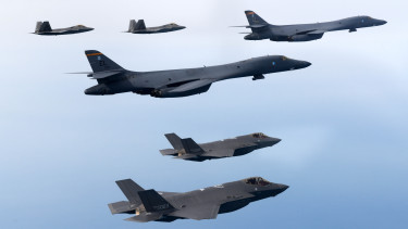 Vallott a veterán vadászpilóta: nem a szupermodern F-35-ös Amerika legjobb vadászgépe