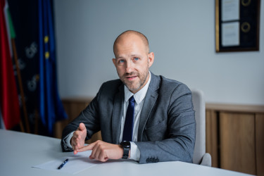 VAL_08613