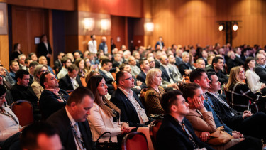 A parlamenti választások még a legkisebb izgalom: 10 kérdés - 10 válasz az építőipar hazai jövőjéről