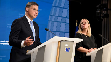 Történelmi döntés: 140 milliárd eurónyi orosz vagyont ad Ukrajnának az EU egy zseniális trükkel