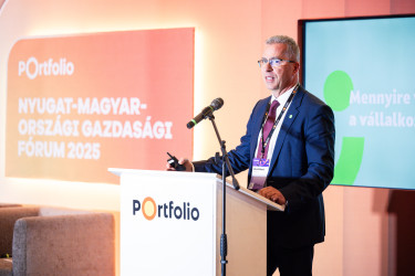 Vass Róbert, dunántúli lakossági régióvezető, OTP Bank