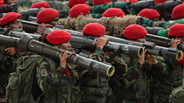 Küszöbön az amerikai invázió: teljes a háborús készültség - Kína az utolsó pillanatban kockázatos lépést tett