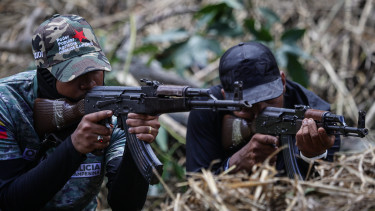 Küszöbön a háború: megparancsolták a teljes mozgósítást - Amerika bármelyik pillanatban támadhat