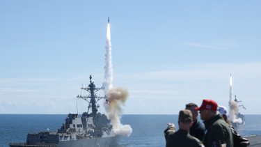 Kiszivárogtak Donald Trump háborús tervei – Nyílt támadás készül Oroszország szövetségese ellen, már csak egyetlen döntés van hátra