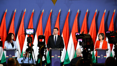 Vitézy Dávid bejelentette: felülvizsgálja a kormány a dohánykoncessziót
