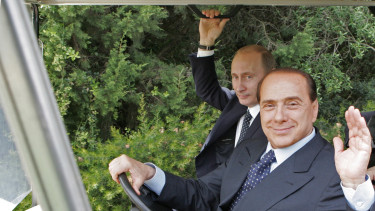 Eladják Berlusconi hírhedt „unga-bunga” partijainak helyszínét, nem is akárki veszi meg