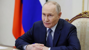 Megszólalt Putyin Ukrajna jövőjéről – Azt is elmondta, mennyire saccolja Grönland árát