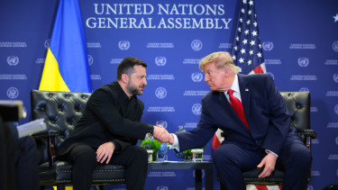 Donald Trump találkozót kezdeményezett Putyin és Zelenszkij között